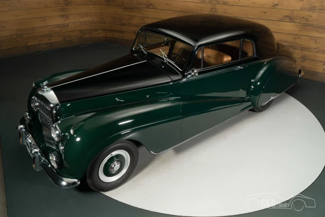 Bentley R-Type