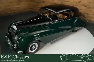 Foto 3 di 10: Bentley R-Type