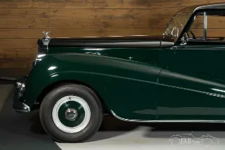 Foto 9 di 10: Bentley R-Type
