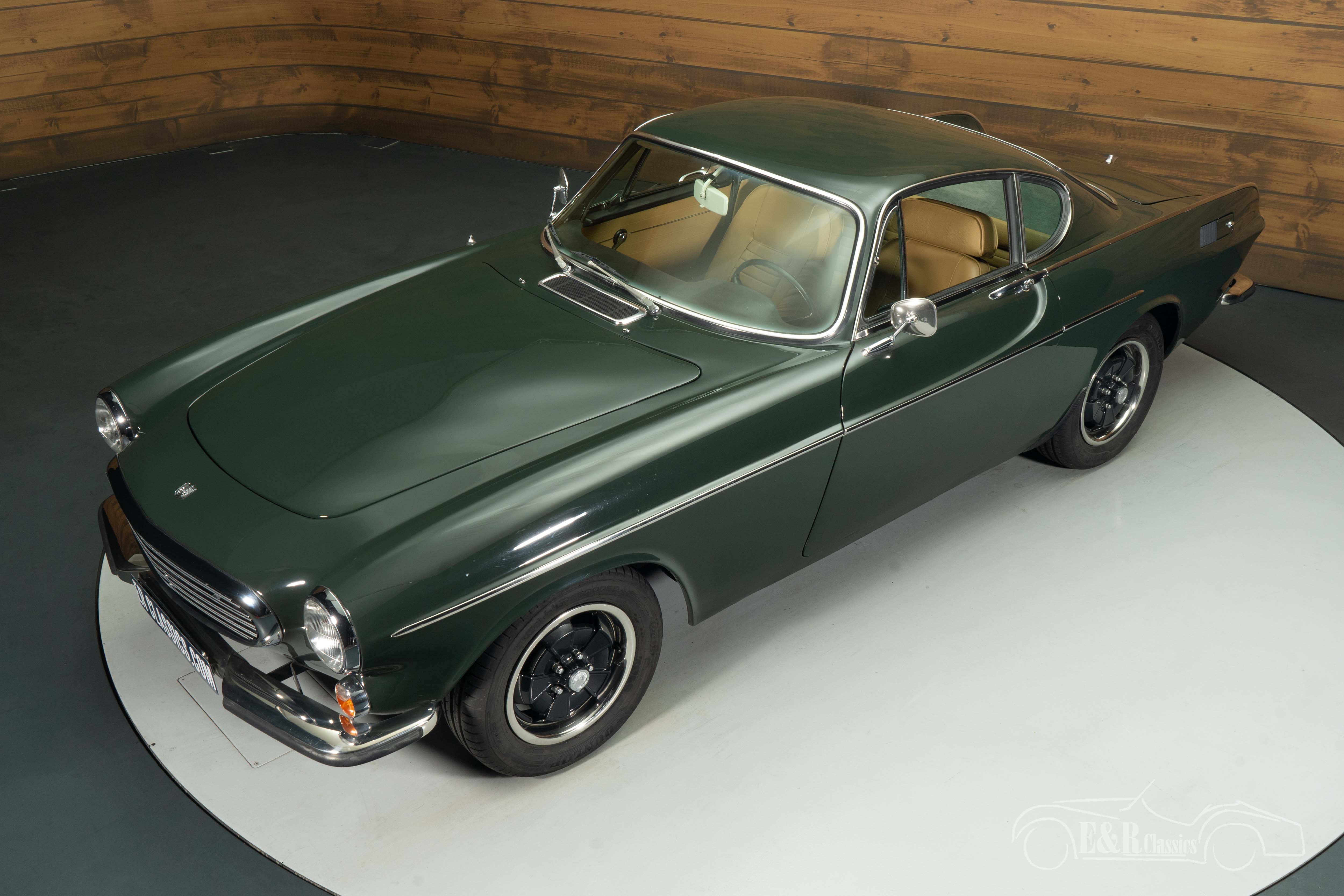 Volvo P1800E
