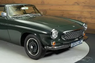 Foto 5 di 10: Volvo P1800E