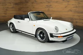 Foto 4 di 10: Porsche 911