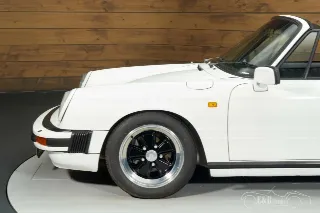 Foto 9 di 10: Porsche 911