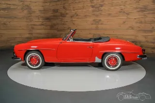 Foto 10 di 10: Mercedes Benz 190SL