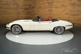 Foto 10 di 10: Jaguar E-Type