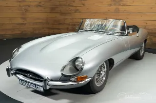 Foto 7 di 10: Jaguar E-Type