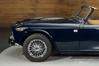 Foto 8 di 10: Triumph TR4