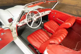 Foto 2 di 10: Mercedes Benz 190SL