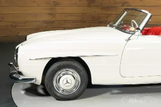 Foto 9 di 10: Mercedes Benz 190SL