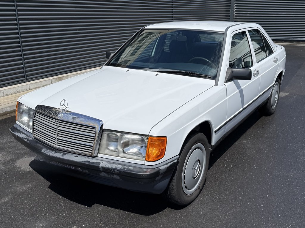 Mercedes-Benz 190 E | 1987 | Route 66 Auctions