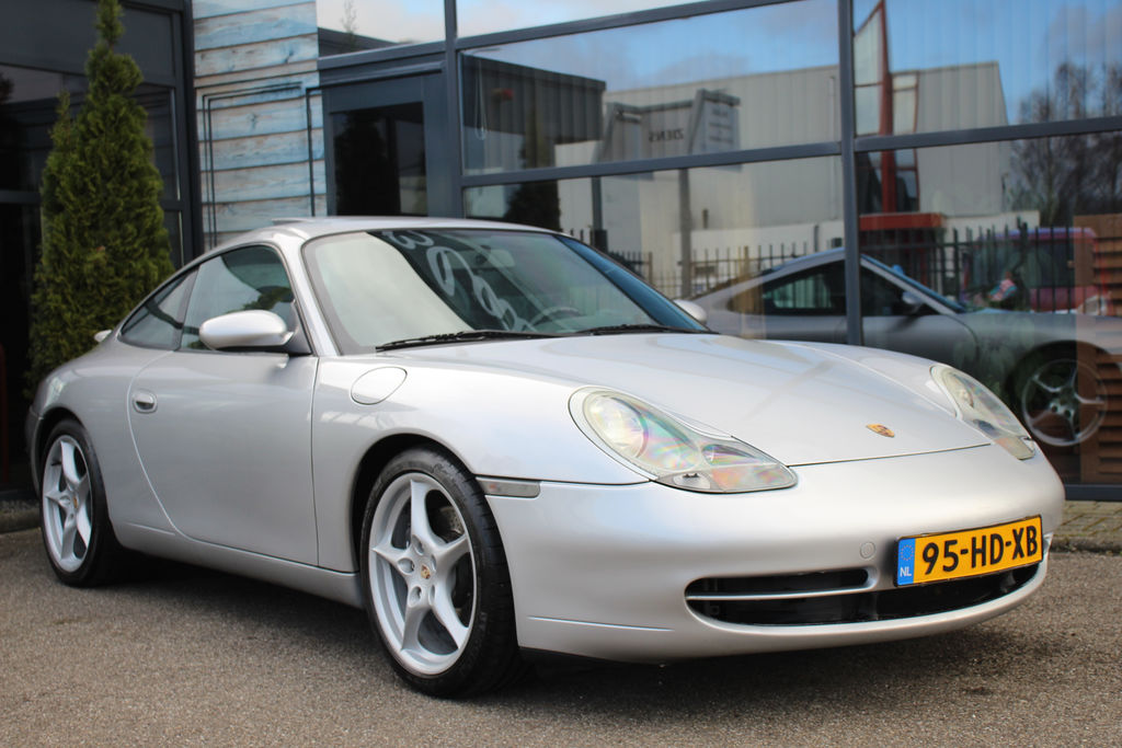 Porsche 911 Carrera | 1998 | Route 66 Auctions