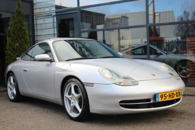 Porsche 911 Carrera | 1998 | Route 66 Auctions