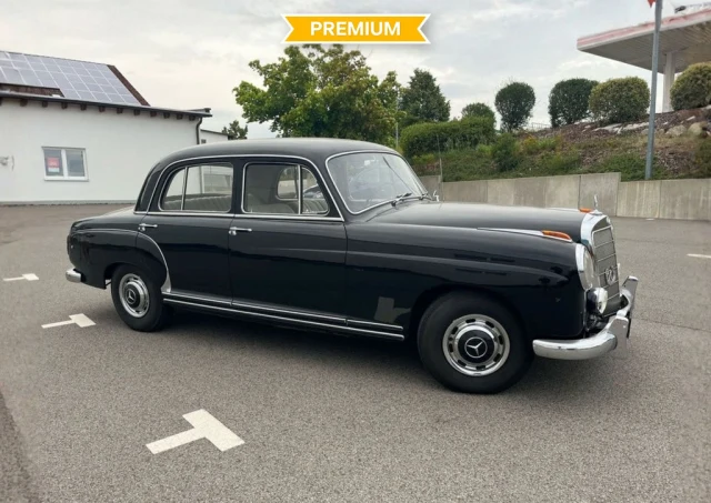 Mercedes-Benz 220 Ponton | 1956 | Route 66 Auctions
