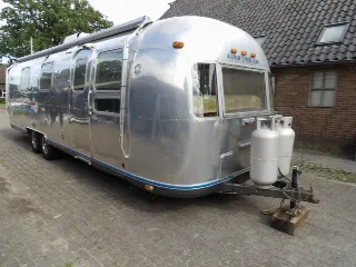 Foto 1 di 8: Airstream Land Yacht Sovereign 31 | 1978 | Route 66 Auctions