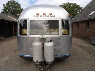 Foto 2 di 8: Airstream Land Yacht Sovereign 31 | 1978 | Route 66 Auctions