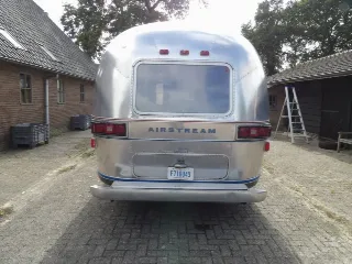 Foto 5 di 8: Airstream Land Yacht Sovereign 31 | 1978 | Route 66 Auctions