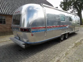 Foto 6 di 8: Airstream Land Yacht Sovereign 31 | 1978 | Route 66 Auctions