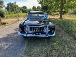 Foto 5 di 8: Nash Ambassador V8 | Route 66 Auctions