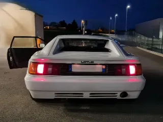 Foto 6 di 8: Lotus Esprit | 1989 | Route 66 Auctions