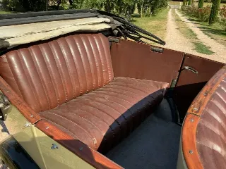 Foto 6 di 8: Renault NN | 1926 | Route 66 Auctions