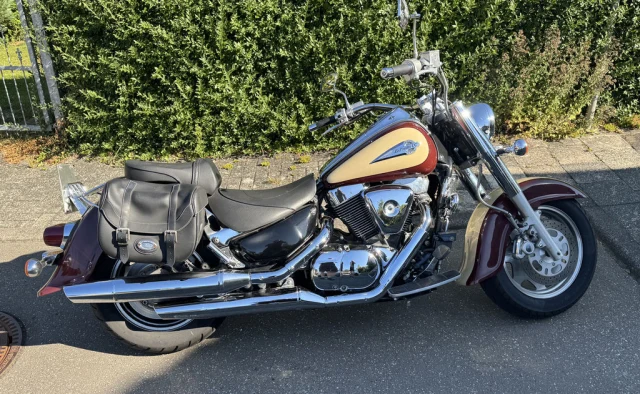 Suzuki VL1500 Intruder LC | 1997 | Route 66 Auctions