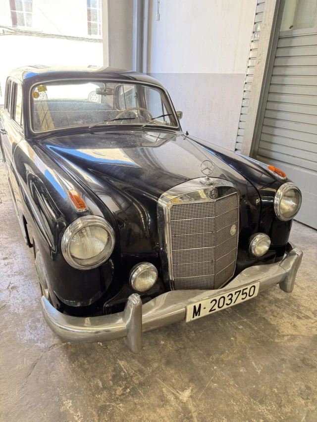 Mercedes-Benz 220 S Ponton | 1958 | Route 66 Auctions