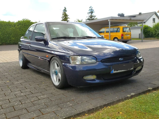 Ford Escort F1 edition | 1996 | Route 66 Auctions