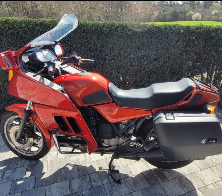 BMW K100RT | 1989 | Route 66 Auctions