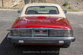 Foto 11 di 24: 1993 Jaguar XJS