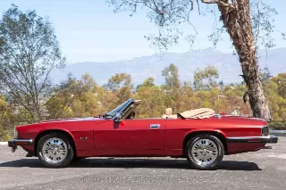 Foto 18 di 24: 1993 Jaguar XJS