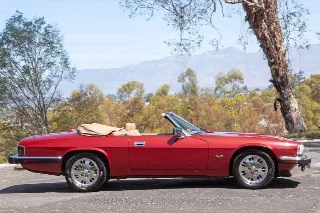 Foto 4 di 24: 1993 Jaguar XJS