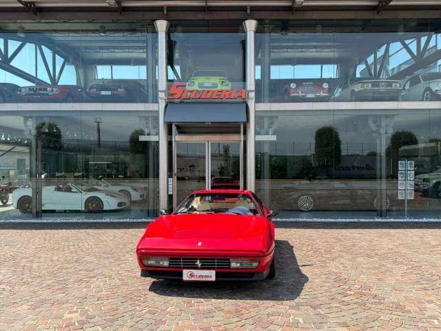 FERRARI 208