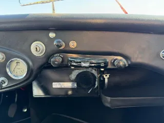 Foto 12 di 20: AUSTIN Healey