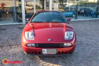 Foto 8 di 29: FIAT Coupe