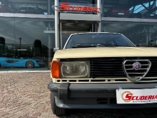 Foto 8 di 19: ALFA ROMEO Giulietta