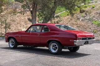 Foto 11 di 24: 1970 Chevrolet Nova