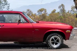 Foto 15 di 24: 1970 Chevrolet Nova