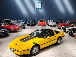 Photo 1 of 98: CHEVROLET CORVETTE C4 CROSSFIRE 1984