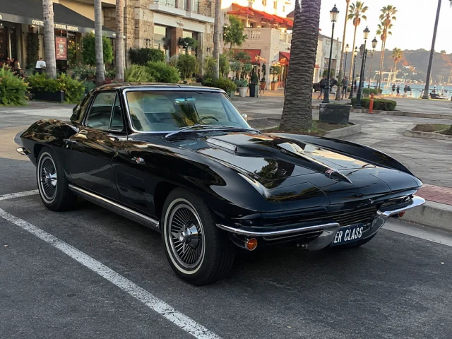 Chevrolet Corvette C2 Coupe | 1964 | Route 66 Auctions
