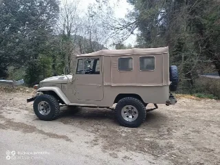 Foto 5 di 6: Toyota Land Cruiser FJ43 | 1975 | Route 66 Auctions