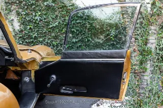 Photo 21 of 24: 1968 Jaguar XKE Fixed Head Coupe