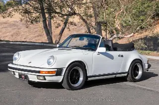 Foto 11 di 24: 1988 Porsche Carrera