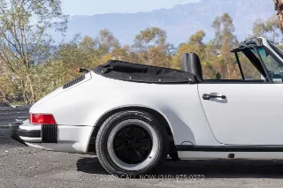 Foto 20 di 24: 1988 Porsche Carrera