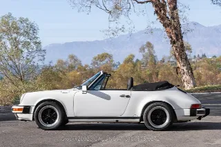 Foto 21 di 24: 1988 Porsche Carrera