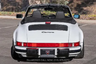 Foto 7 di 24: 1988 Porsche Carrera