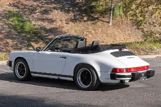 Foto 9 di 24: 1988 Porsche Carrera