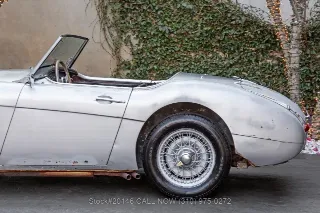 Foto 13 di 24: 1959 Austin Healey 100 6