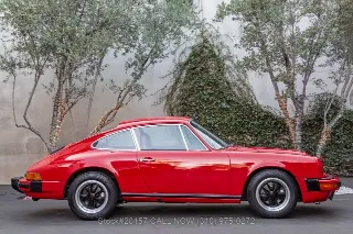 Foto 4 di 24: 1975 Porsche 911S