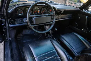 Foto 20 di 24: 1988 Porsche Carrera