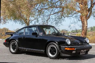Foto 3 di 24: 1988 Porsche Carrera